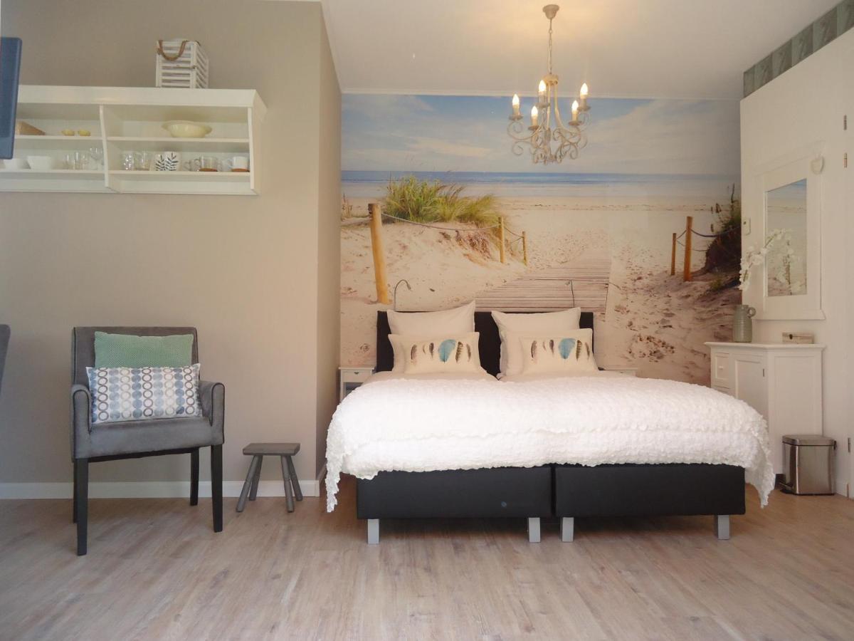 Bed & Breakfast Zeeduinsepoort Met Sauna Oostkapelle Exterior foto